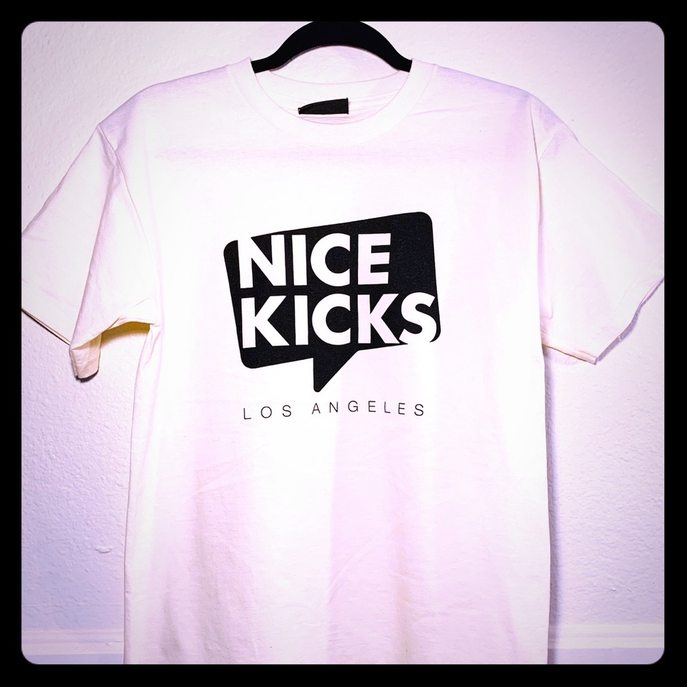 Nice kicks tee
